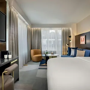 Sheraton Neues Schloss Hotel
